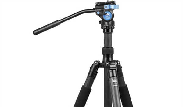 Sirui ET-2204 Carbon Fiber Tripod with VA-5X Video Head Kit