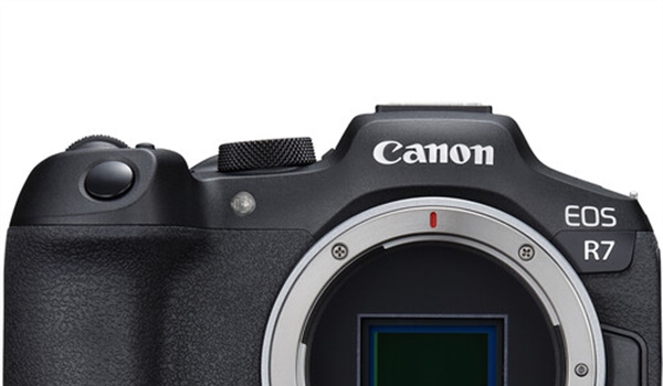 Canon EOS R7 Mark II: A Delayed Upgrade on the Horizon